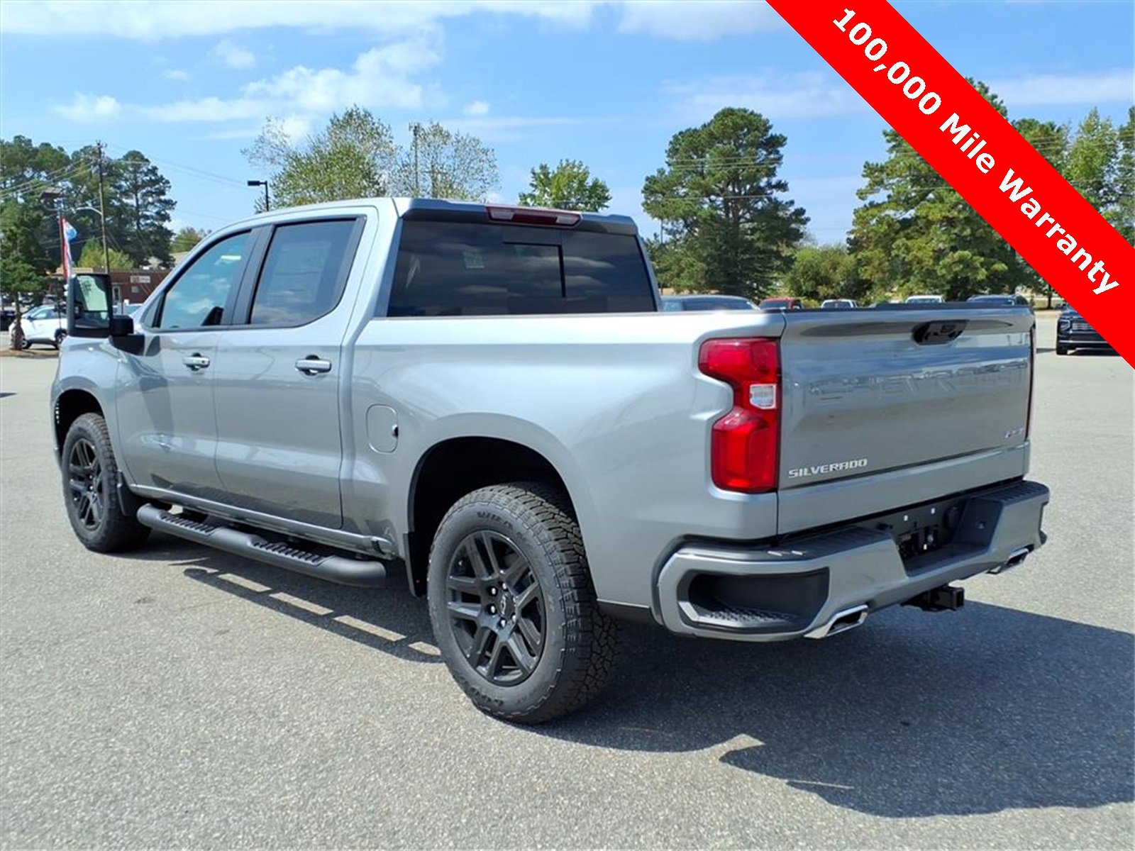 2026 Chevrolet Silverado 1500 photo 2