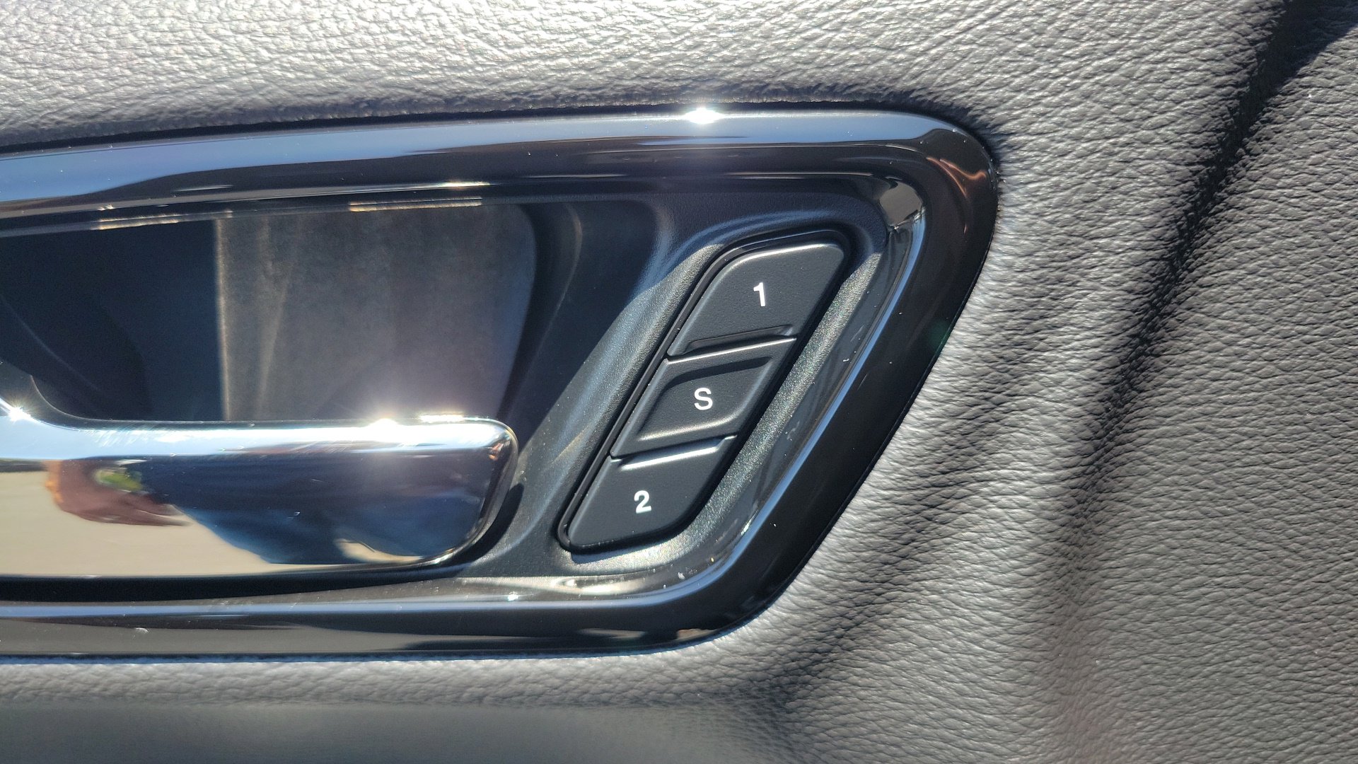 Used 2021 Destroyer Gray Clearcoat Dodge SRT Hellcat image 22