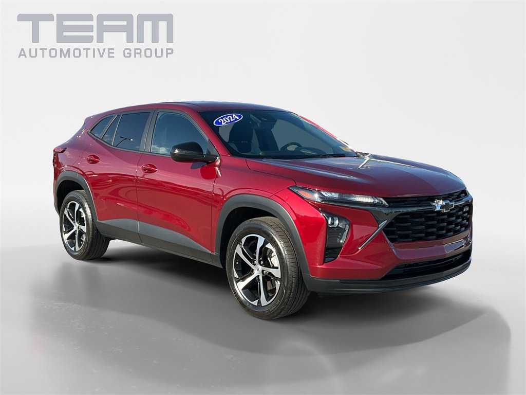 2024 Chevrolet Trax RS's photo