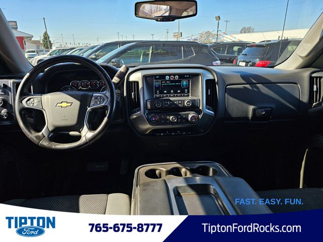 2015 Chevrolet Silverado 1500 LT photo 3