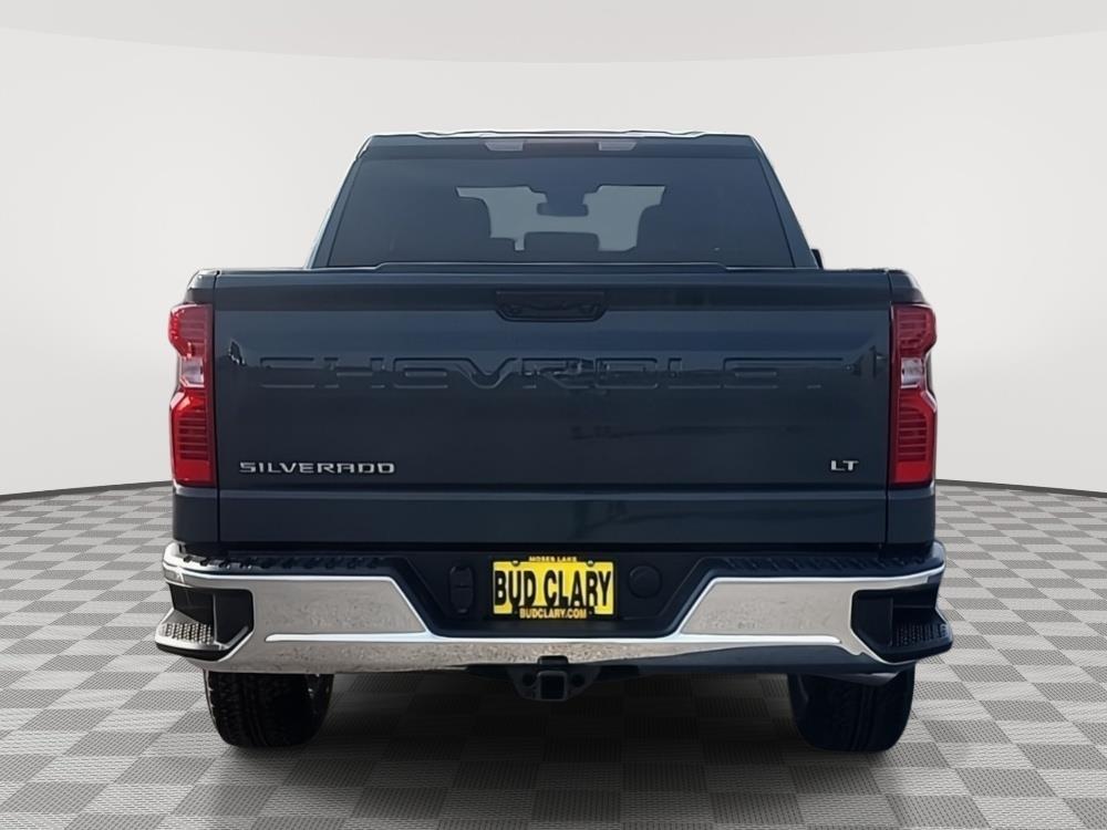 2025 Chevrolet Silverado 1500 LT photo 4