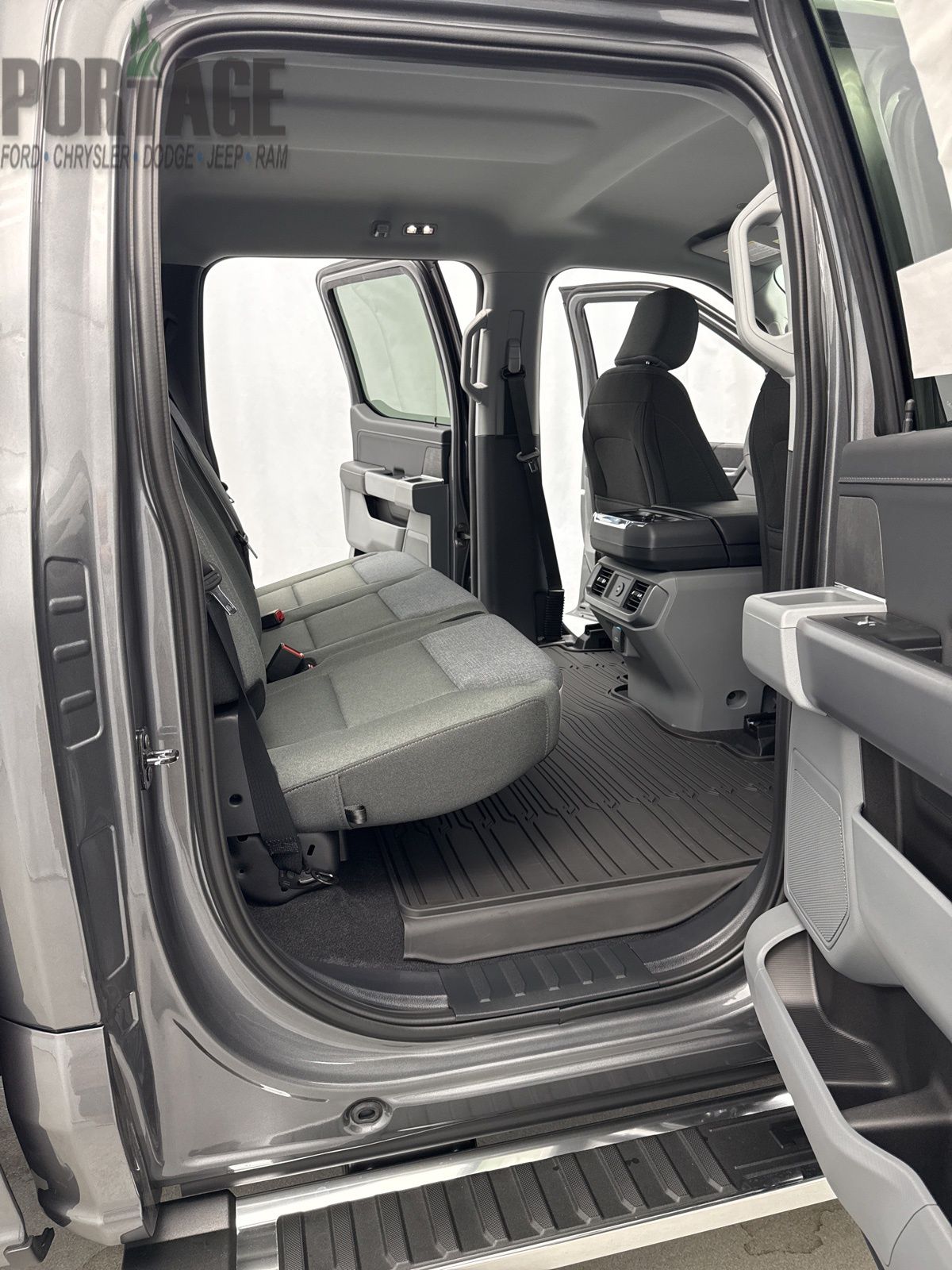 2025 Ford F-150 XLT photo 30