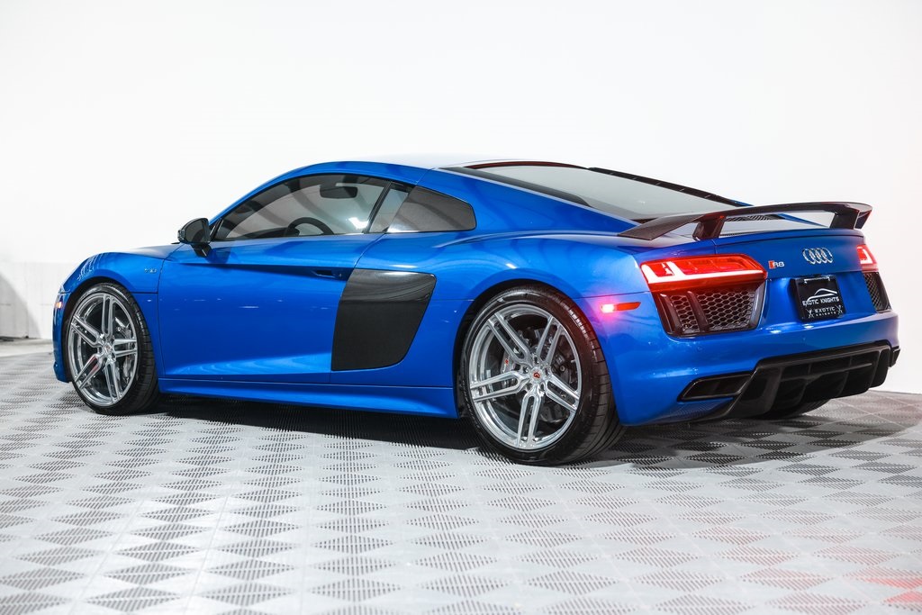 2017 Audi R8 5.2 V10 Plus Coupe photo 14