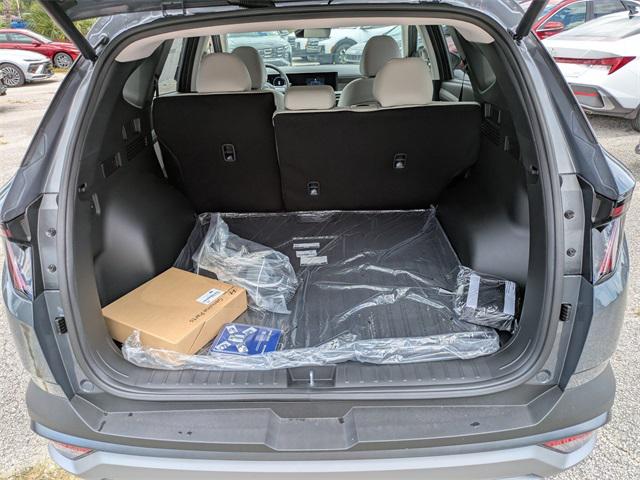 2025 Hyundai Tucson SEL Convenience photo 12