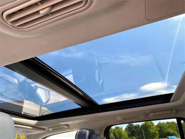 2024 Lincoln Navigator Black Label photo 9