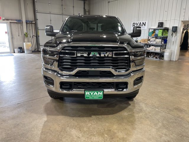 2025 Ram 2500 Big Horn photo 3