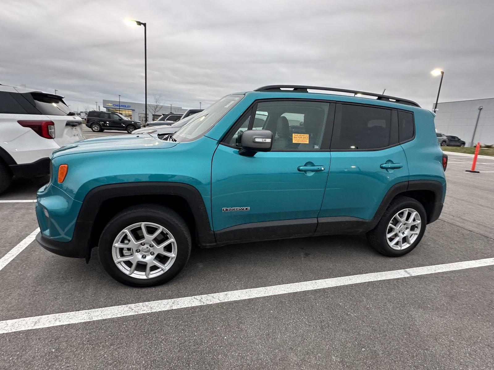 Used 2021 Jeep Renegade Limited with VIN ZACNJDD12MPN32604 for sale in Kansas City