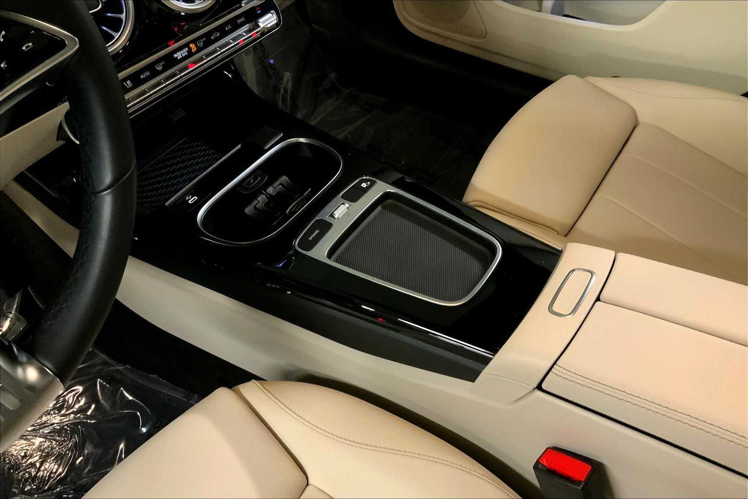 2025 Mercedes Benz CLA 250 photo 14