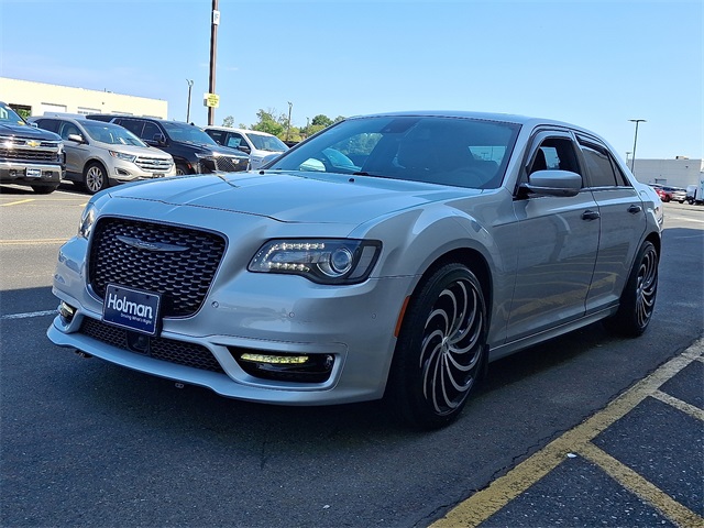2020 Chrysler 300 S photo 4