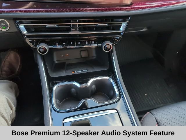 2026 Chevrolet Traverse Z71 photo 3