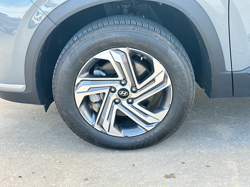 2023 Hyundai Santa Fe SEL photo 3