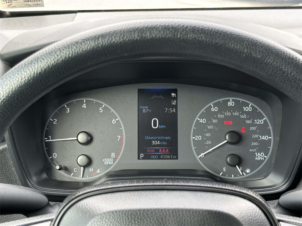 2024 Toyota Corolla LE photo 9