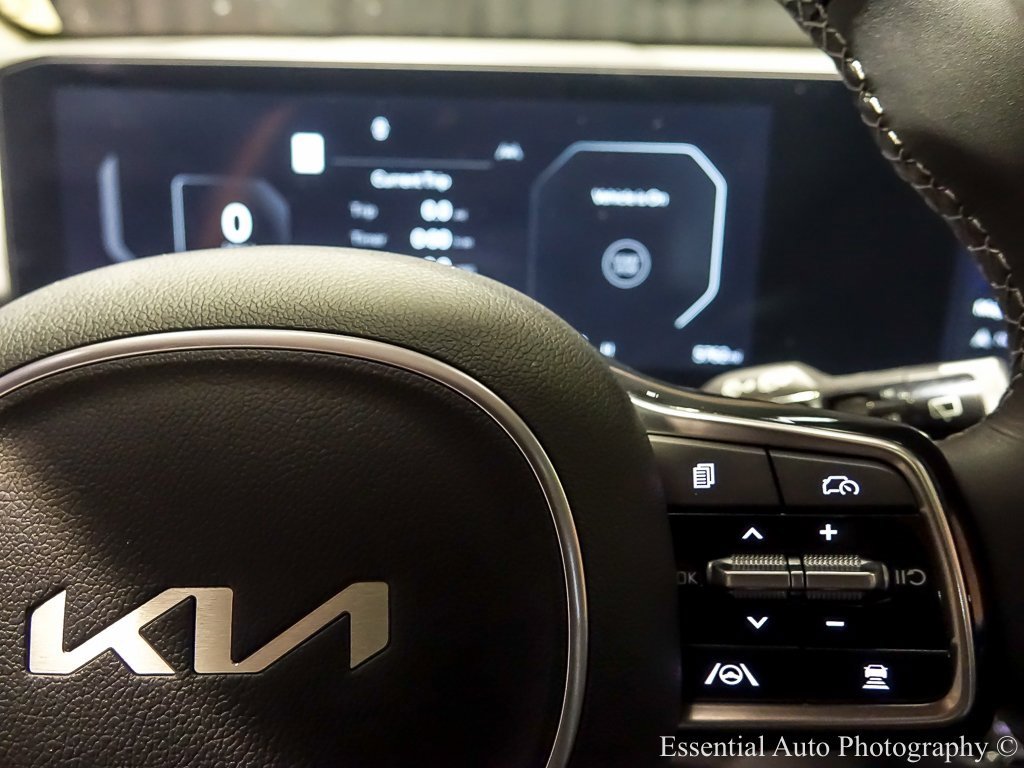 2025 KIA SORENTO - Image 21