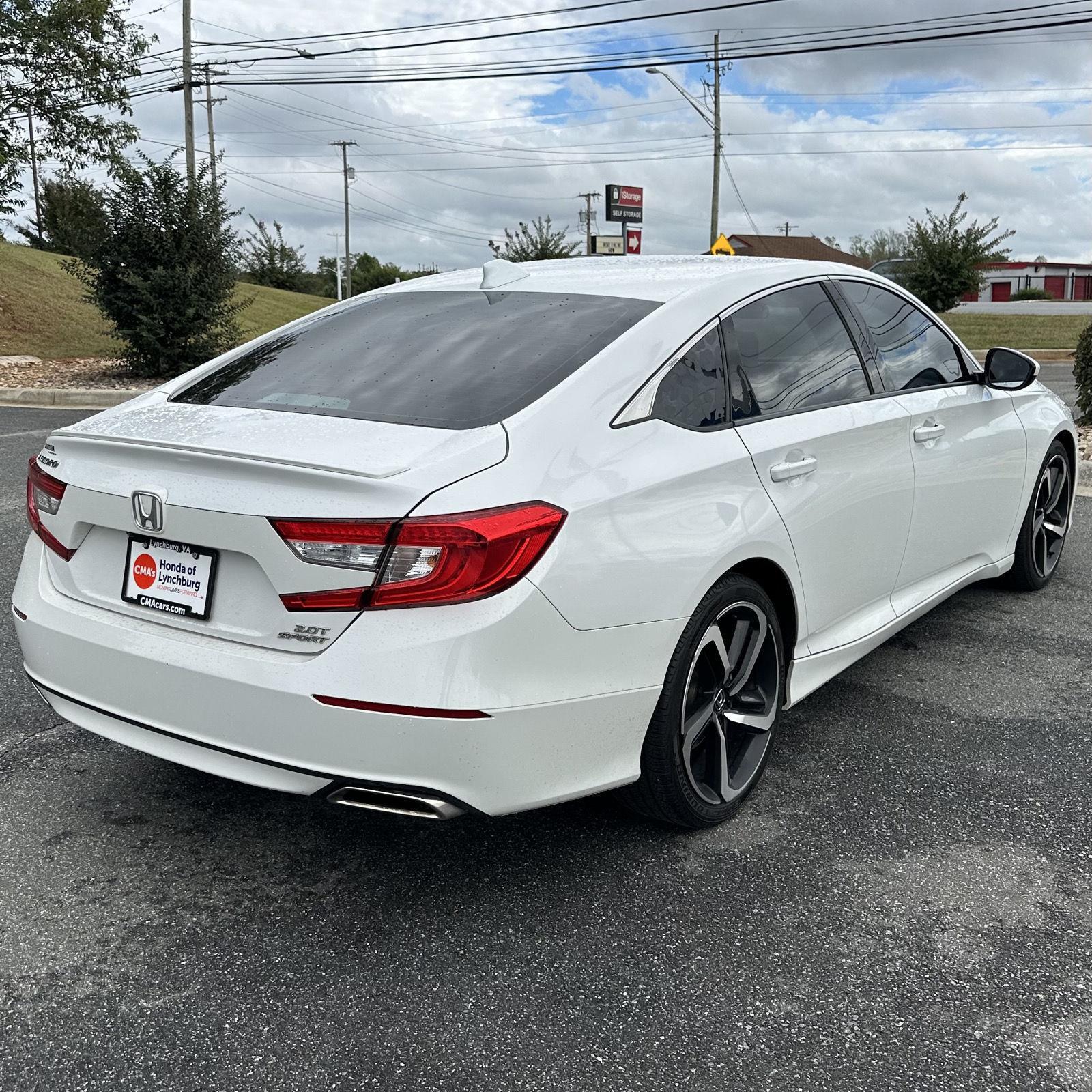 2019 Honda Accord Sport 2.0T photo 5