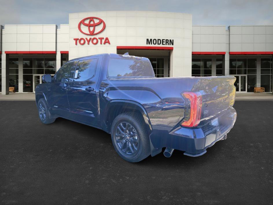 2023 Toyota Tundra Platinum photo 3