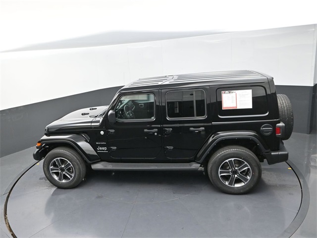 2023 Jeep Wrangler Sahara photo 19