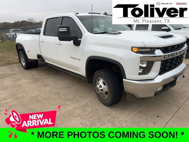 2022 Chevrolet Silverado 3500HD LT's photo