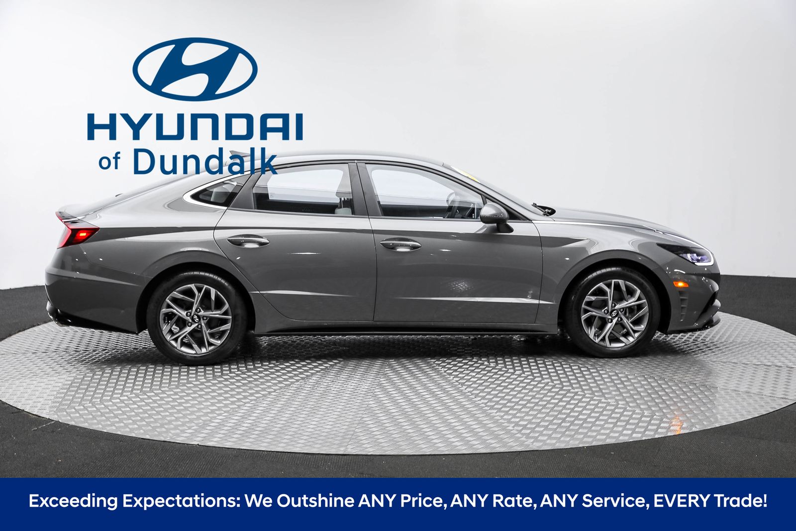 2022 Hyundai Sonata SEL photo 4
