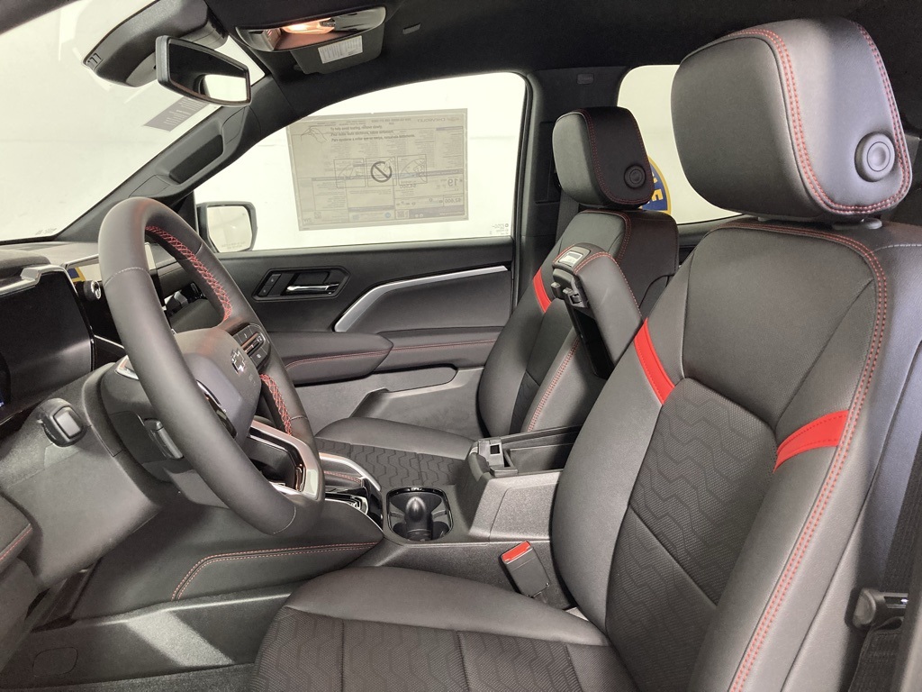 2026 Chevrolet Colorado Z71 photo 6