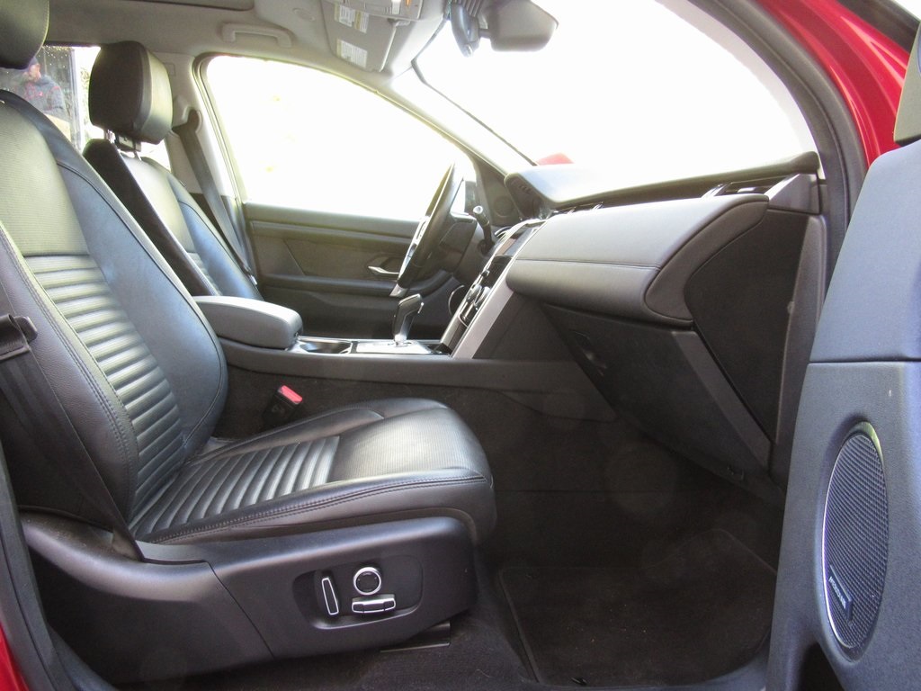 2022 Land Rover Discovery Sport S photo 18