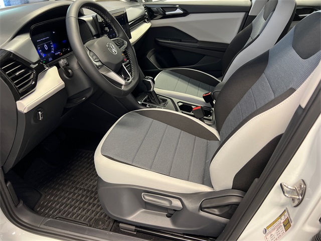2025 Volkswagen Taos S photo 6