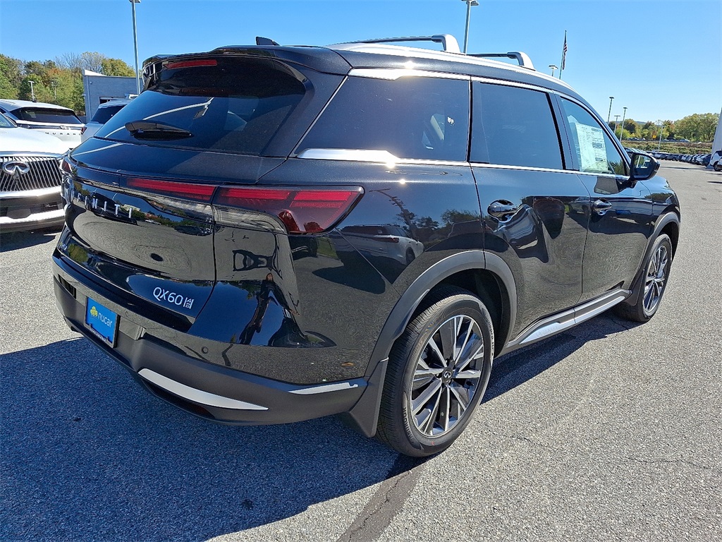 2026 Infiniti QX60 Luxe AWD photo 4
