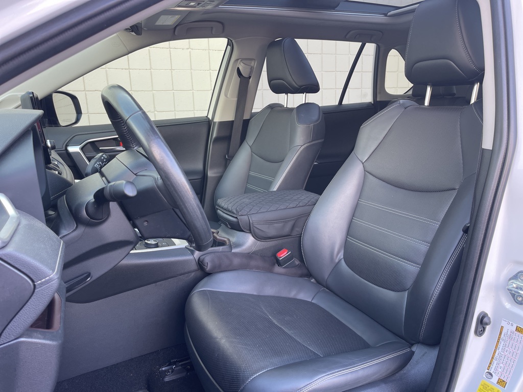 2024 Toyota RAV4 Hybrid Limited photo 10
