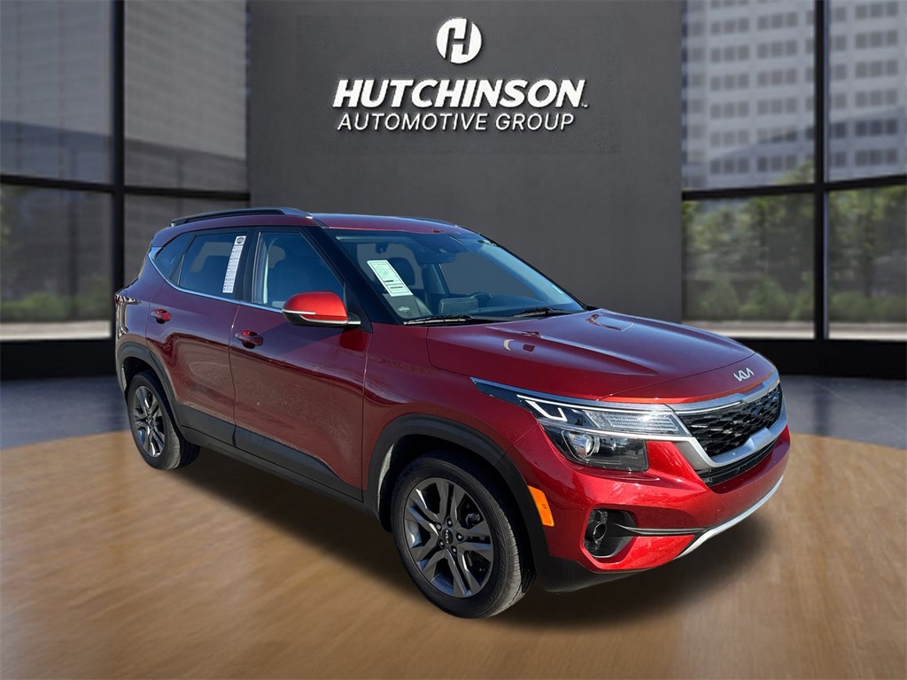 2023 Kia Seltos S's photo