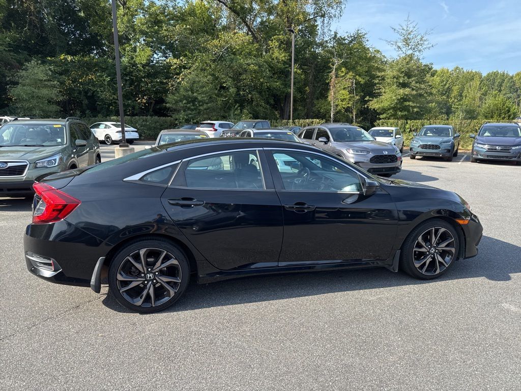 2019 Honda Civic Sport photo 8
