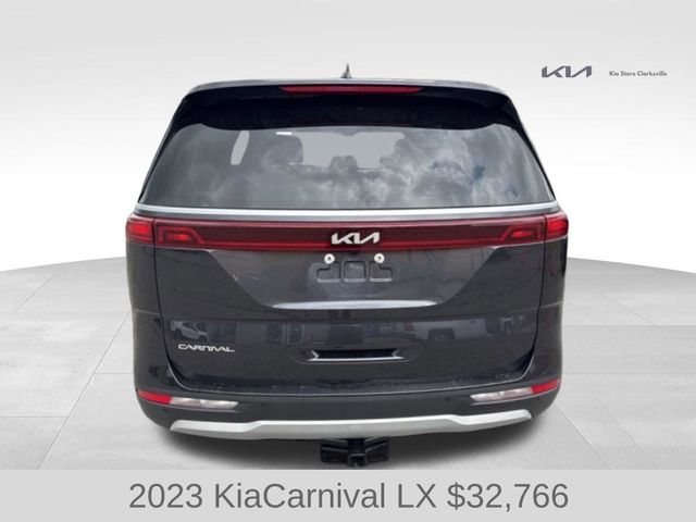 2023 Kia Carnival LX photo 6