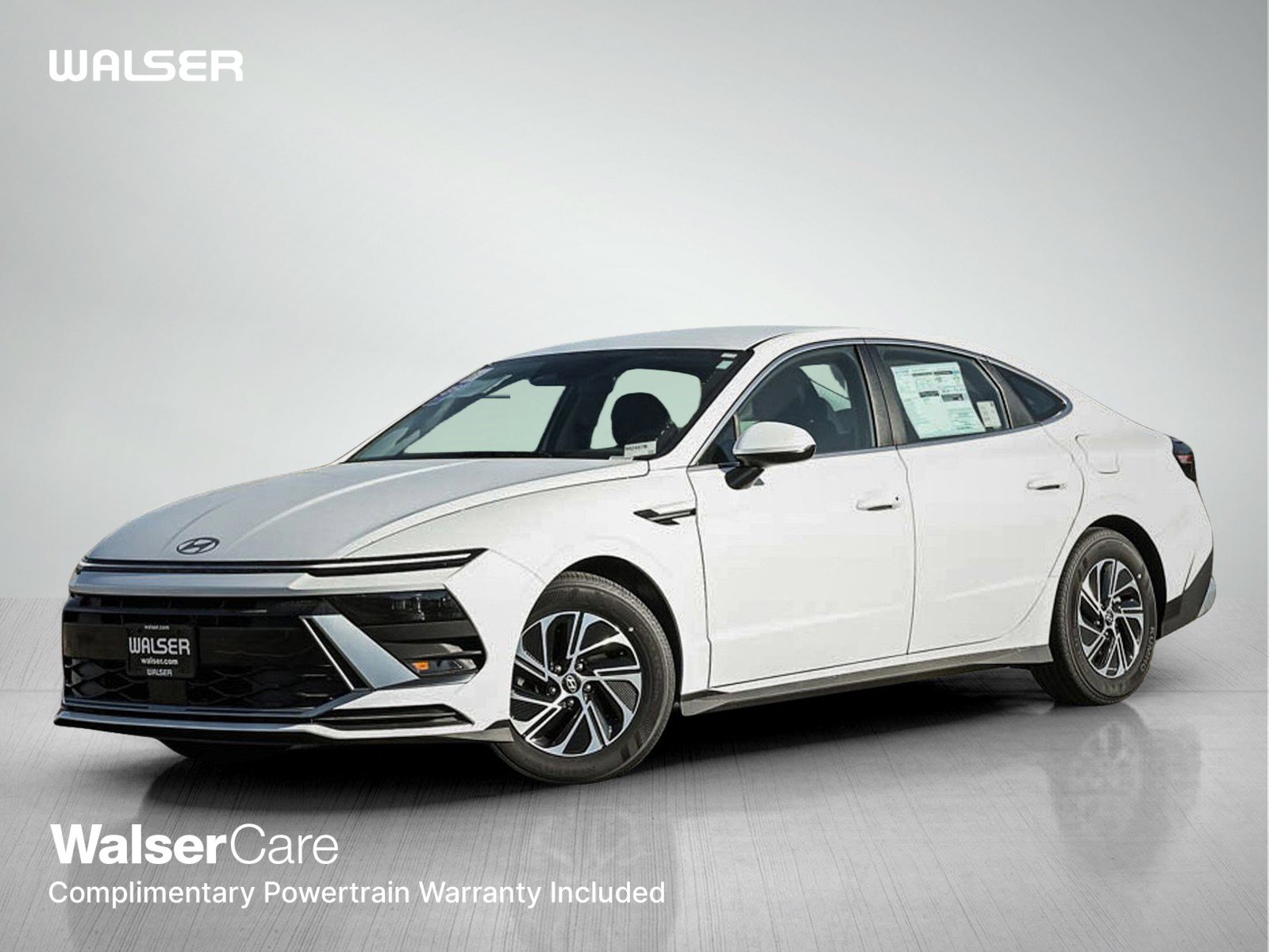 2026 Hyundai Sonata Hybrid Blue's photo