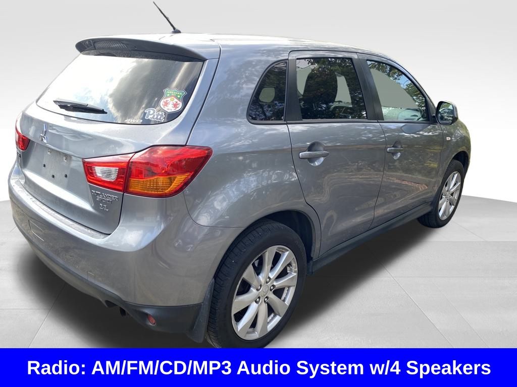 2015 Mitsubishi Outlander Sport ES photo 4