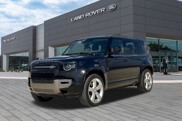 2025 Land Rover Defender X-Dynamic SE's photo