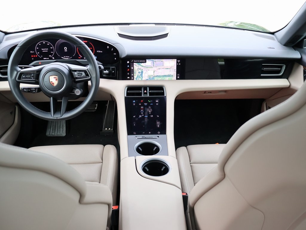 2025 Porsche Taycan 4S photo 16