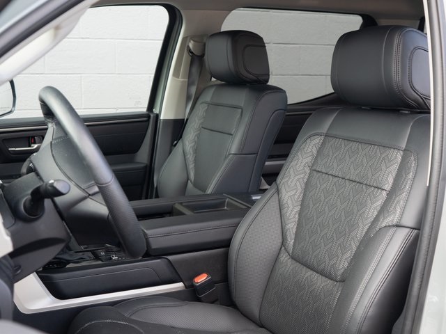 2023 Toyota Tundra SR5 photo 5