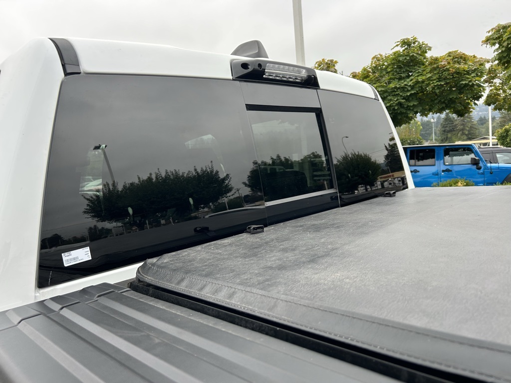 2024 Ram 1500 Laramie photo 10