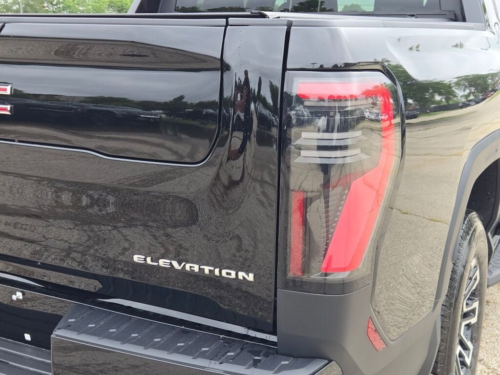 2026 Gmc Sierra Elevation photo 13