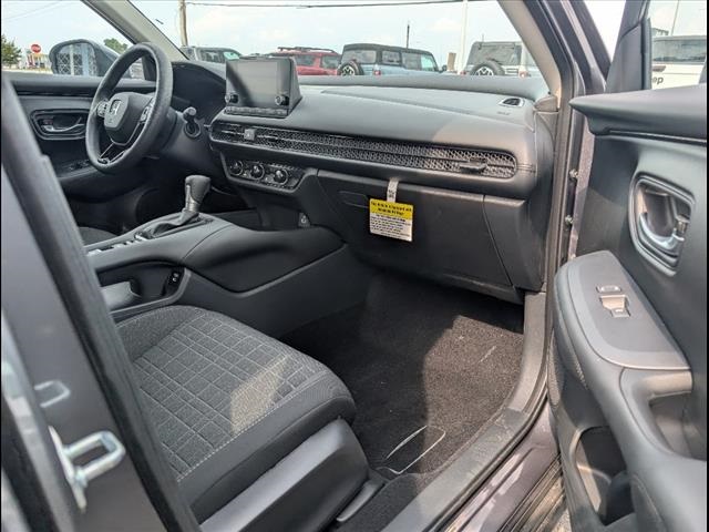 2025 Honda HR-V LX photo 19