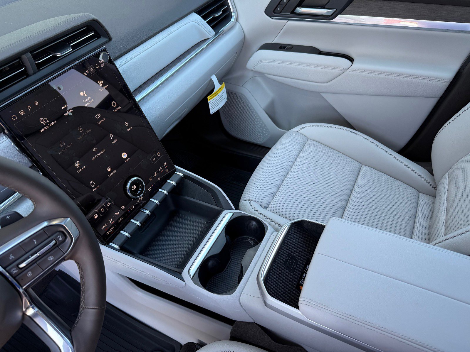 2026 Gmc Terrain Denali photo 22
