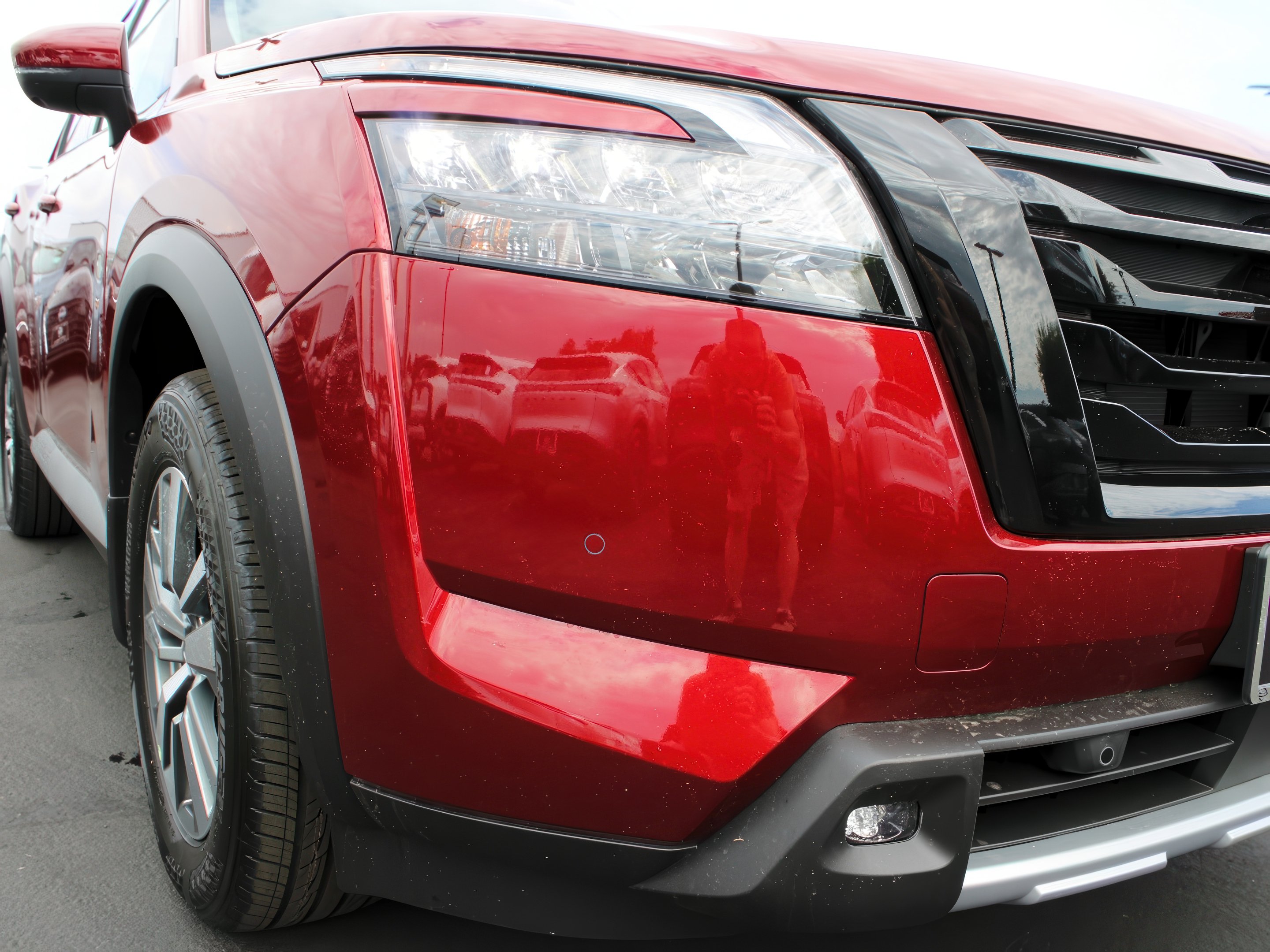 2025 Nissan Pathfinder SL photo 31