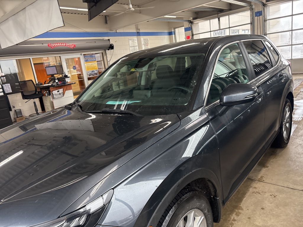 2023 Honda CR-V EX-L's photo