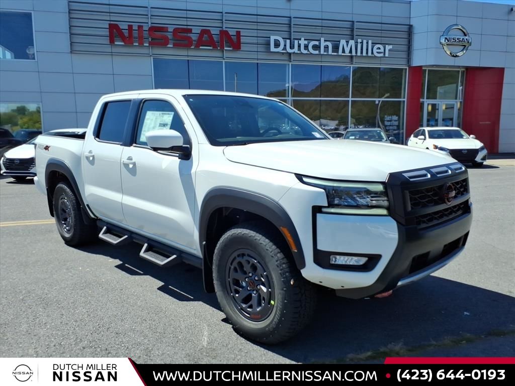 2026 Nissan Frontier PRO-4X's photo