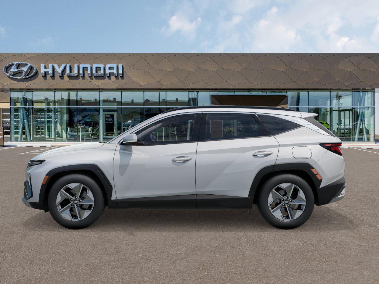 2025 Hyundai Tucson SEL photo 3