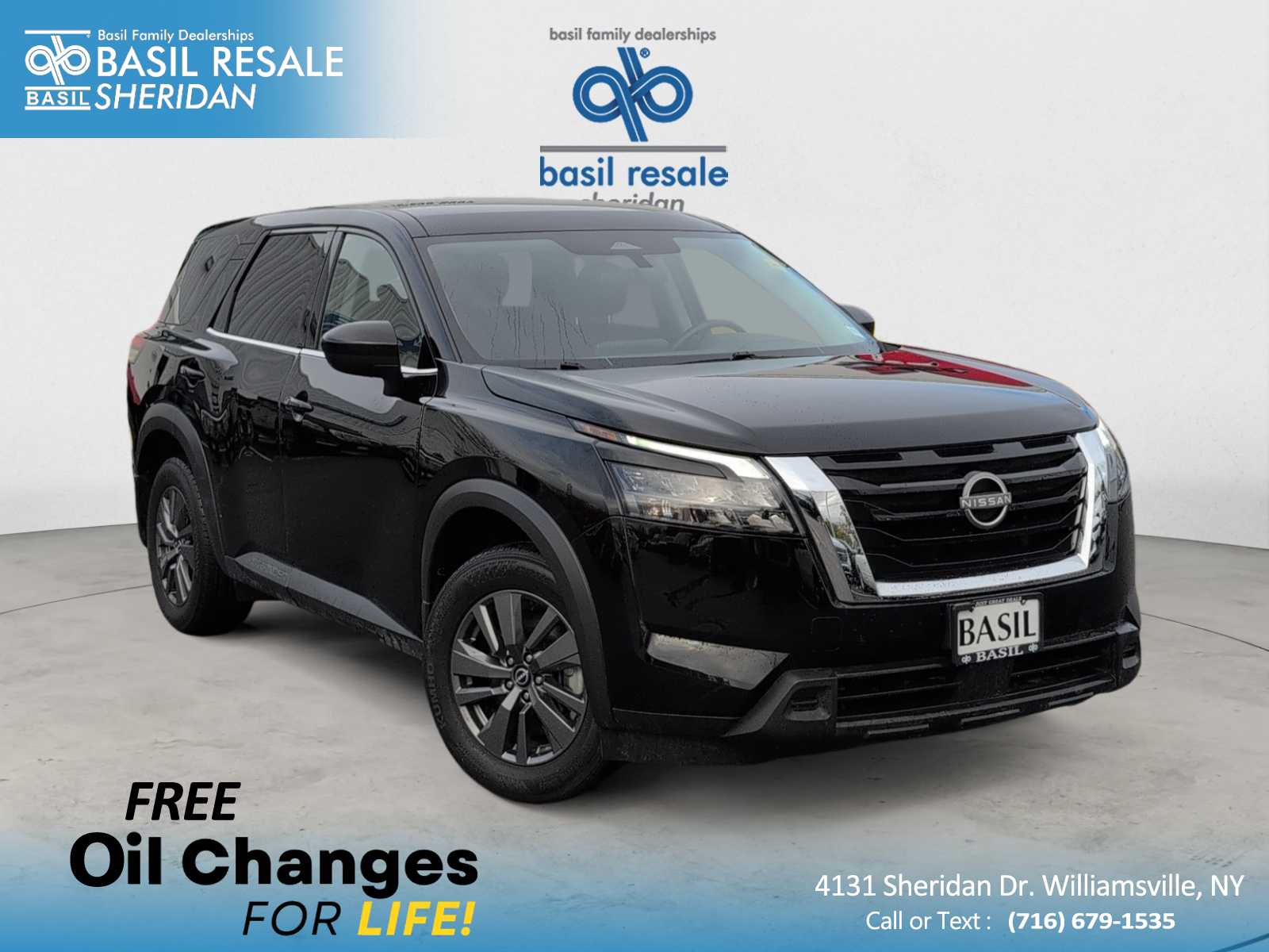 2024 Nissan Pathfinder S's photo