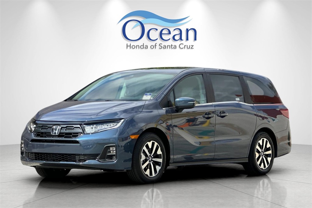 2026 Honda Odyssey EX-L photo 3