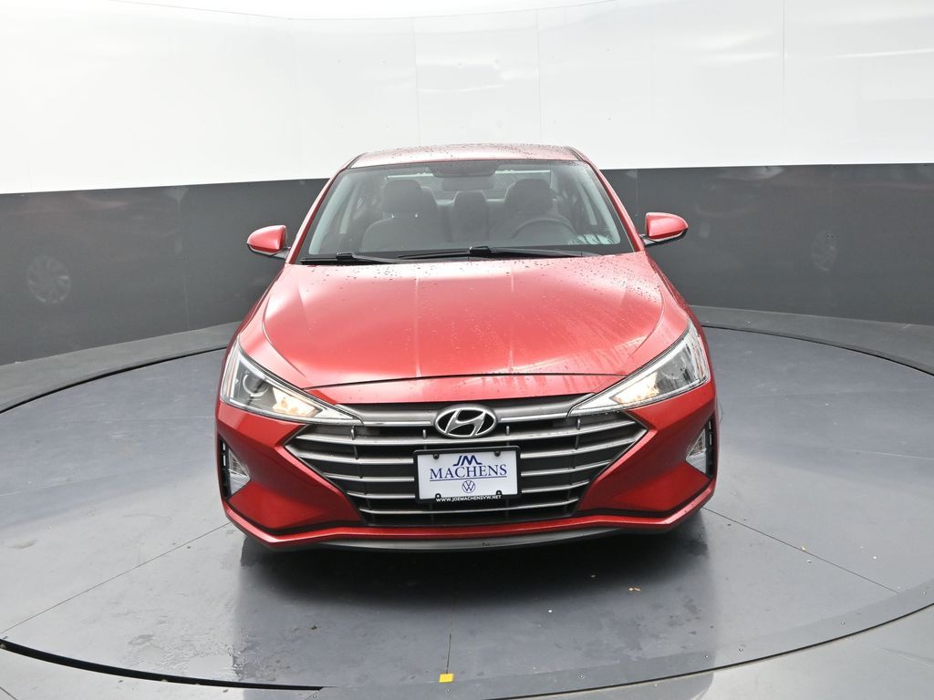 2019 Hyundai Elantra SE photo 2