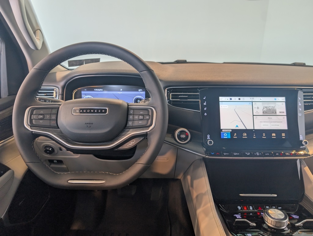 2023 Jeep Wagoneer Series III Limited photo 14