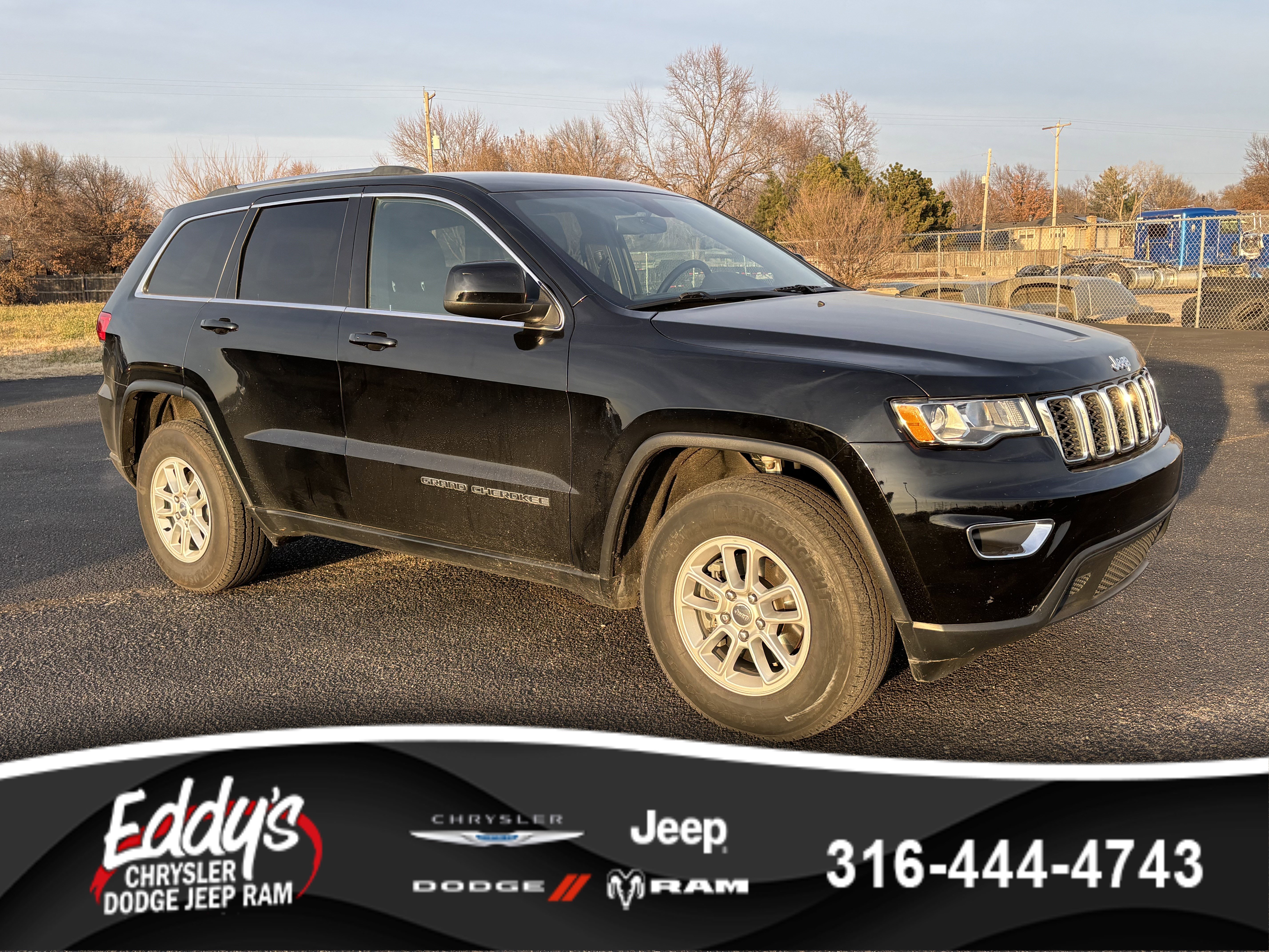 2019 Jeep Grand Cherokee Laredo E's photo