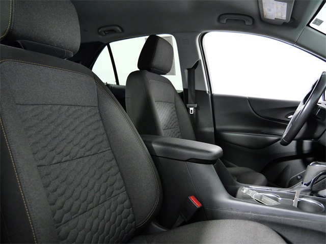 2021 Chevrolet Equinox LT photo 12