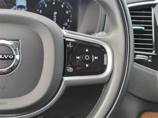 2022 Volvo XC90 Momentum photo 33